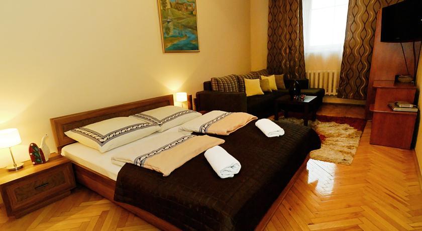 Floriańska Apartment House
