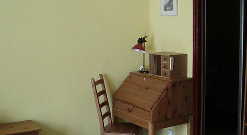 Nice studio next to the center