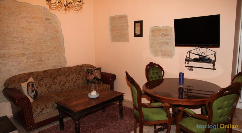 Anre Apartments