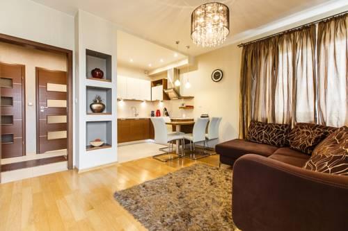 HQ Apartments
