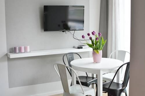 Blue Birds Apartment