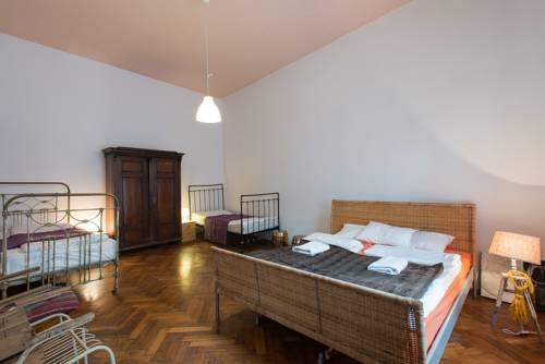Świętego Sebastiana Apartment