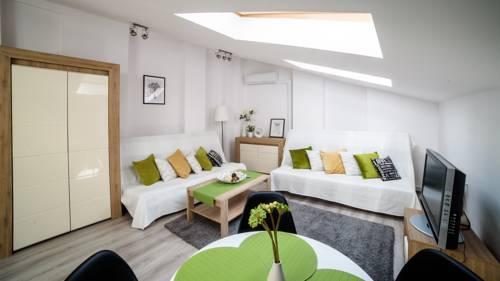 Apartment Nearto Old Town Św. Łazarza street