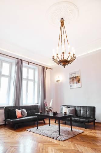 Vintage Apartment Gertrudy street