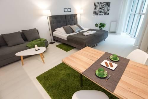 GREY - Thom Apartments - Parking Free