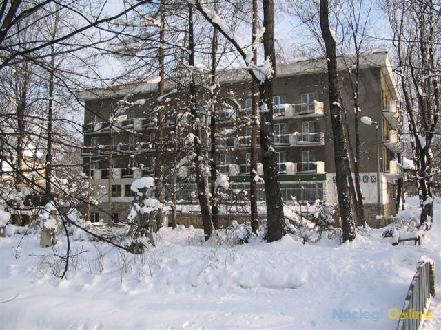 DOM WCZASOWY ŚWIERK