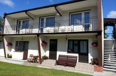 POD WIERZBĄ  Jastrzębia Góra - Mieroszyno