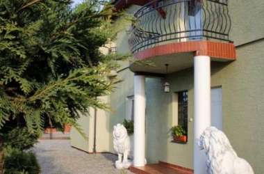 Apartamenty oraz pokoje SKORPION