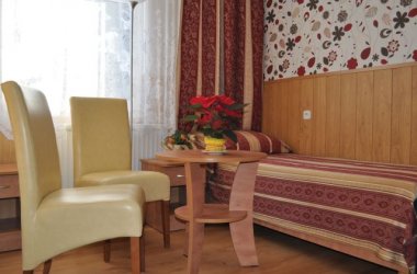 Ośrodek Wypoczynkowy USTRONIE