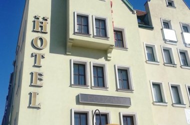 Hotel Restauracja Podzamcze **