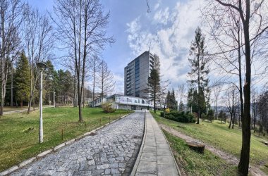 Sanatorium uzdrowiskowe HUTNIK