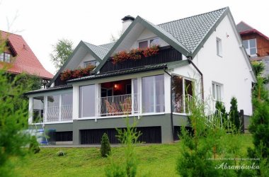 Abramówka - KOMFORTOWE OBIEKTY WYPOCZYNKOWO - NOCLEGOWE