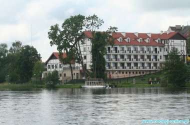 Hotel *** Anek