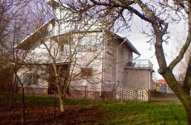 Pokoje / dom w Uniejowie