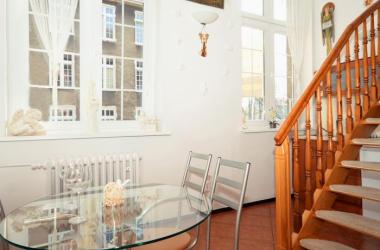 Apartament z Antresolą na Gdańskiej Starówce