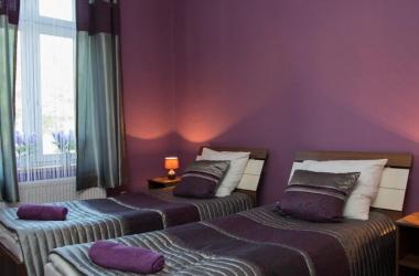 Dragon Aparthotel