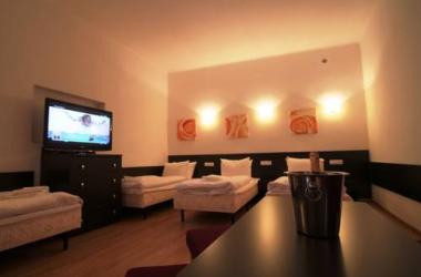 Night Experience Apartments