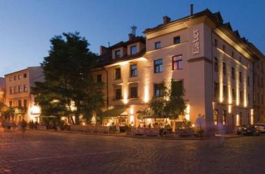 Hotel Ester