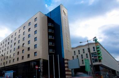 Hotel Gromada Dom Chłopa