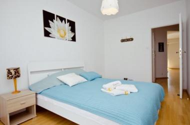 Warsaw Sunny Apartment