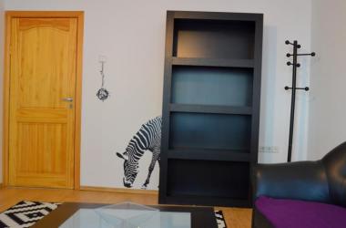 Mokyklos Apartment