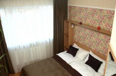 Leon Hotel