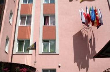 Hotel Helikon