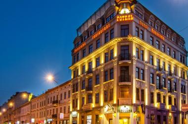 Opera Hotel