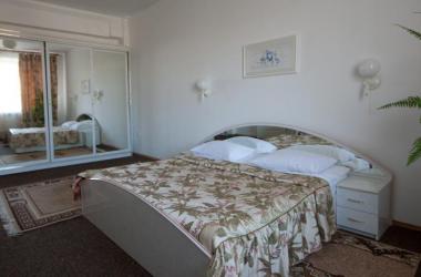 Nton Hotel