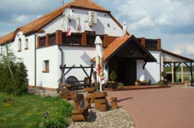 Hotel***Karczma Stara Stajnia