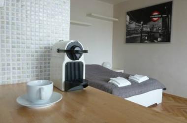 Bright Studio with Great Views