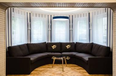 Black Bird Apartment Yacht Club