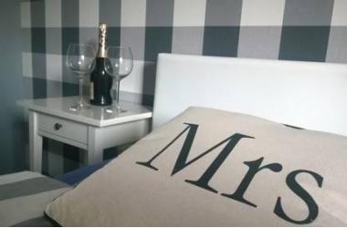 Royal Park Apartments