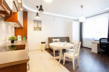 Apartament 10 minut od centrum