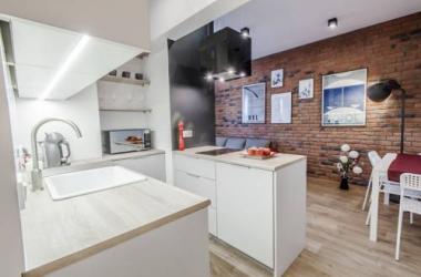 Old City & Music Apartment