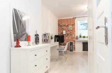 The White Apartment