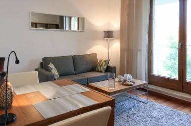 Roommate Apartments Metro Pole Mokotowskie