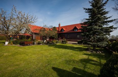 Pokoje Gościnne "Pod Bocianami"