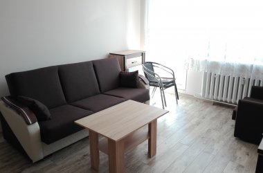 Kawalerka z balkonem blisko portu jachtowego