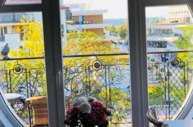 Apartament z widokiem na morze plaża promenada