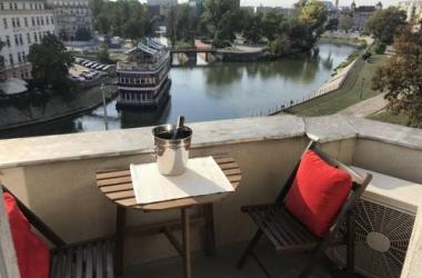 CityAparts-Private Apt. River View (Self Check-in)