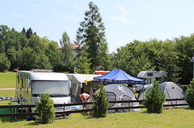 Stanica i camping "Wagabunda"